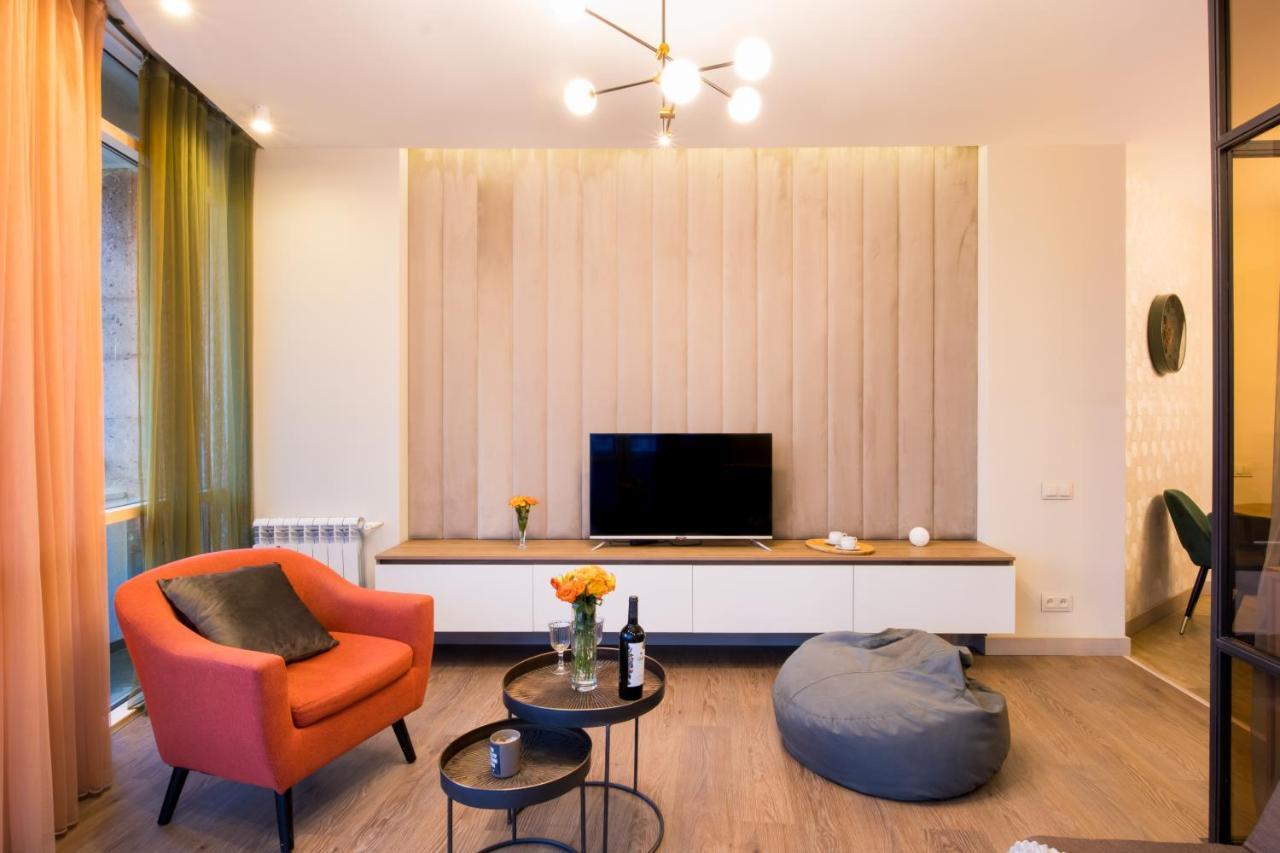 Hotelise L Bird Eye Apartment Yerevan Exterior foto
