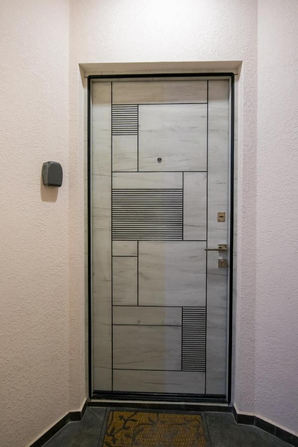 Hotelise L Bird Eye Apartment Yerevan Exterior foto